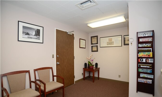 Reception area and reading materials at the San Francisco office